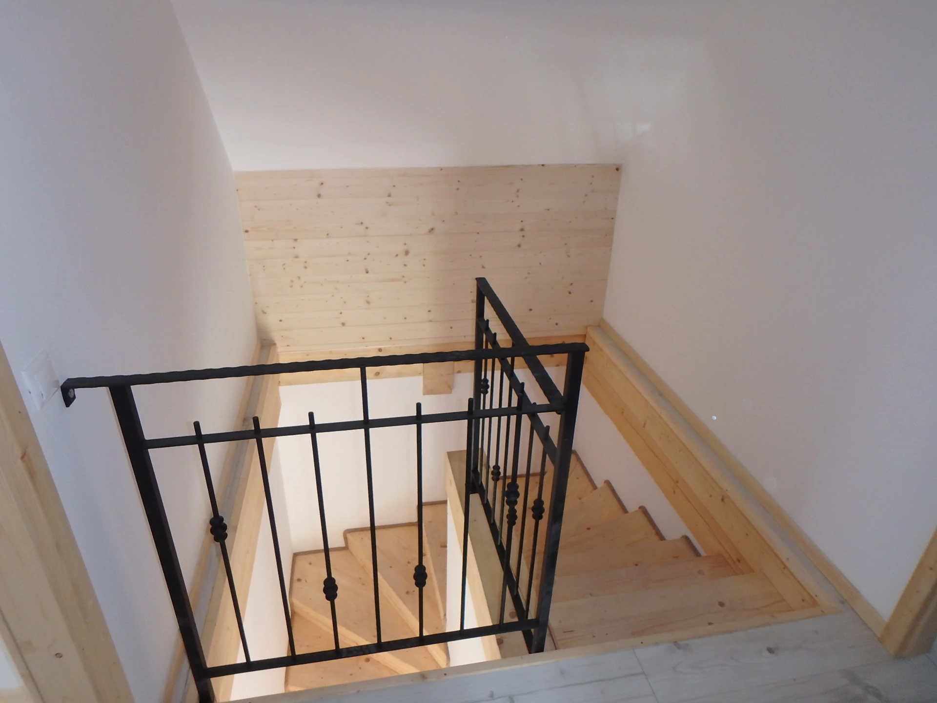 You are currently viewing Ivan S.